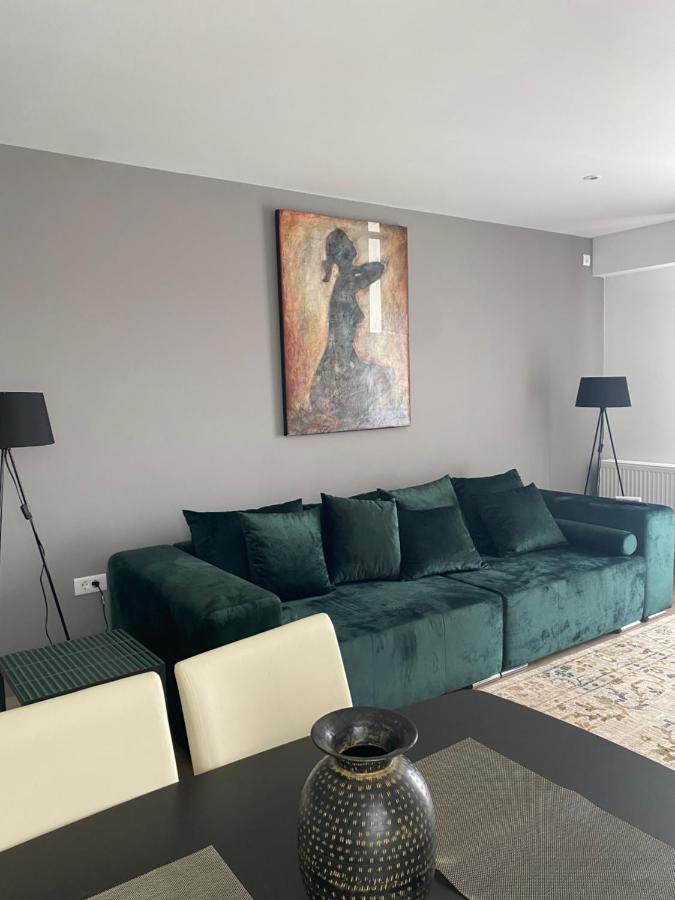 Bucharest Airport Suites & Villas Otopeni Exterior foto