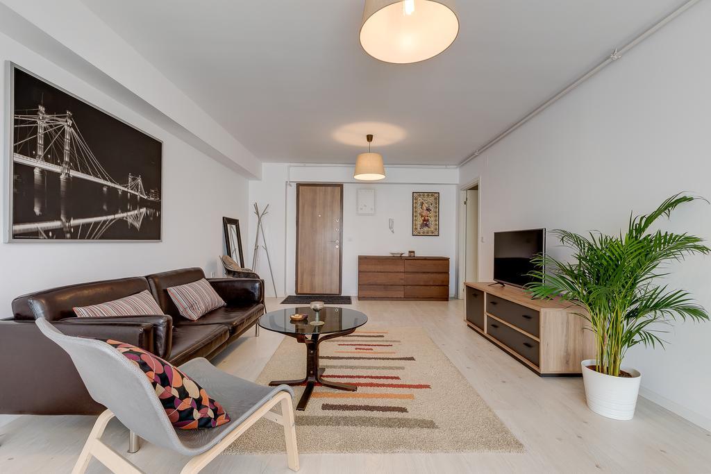 Bucharest Airport Suites & Villas Otopeni Exterior foto